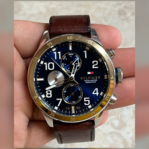 Tommy Hilfiger Stainless Steel and Leather Strap Men’s Watch Model 1791137 - Picture 1 of 16